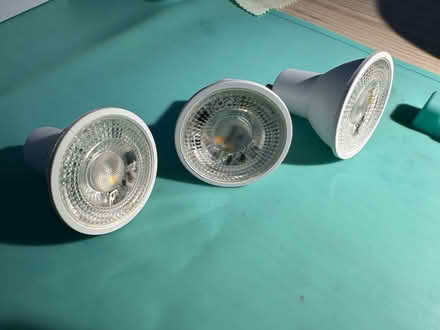 Photo of free GU10 LED lightbulbs (Erith DA8) #2