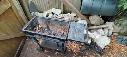 Photo of free BBQ (Walton on Thames KT12) #1