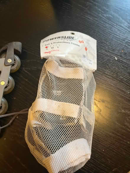 Photo of free Size 6 / EU 39.5 Oxelo Rollerblades and protective gear (North Cricklewood NW2) #3