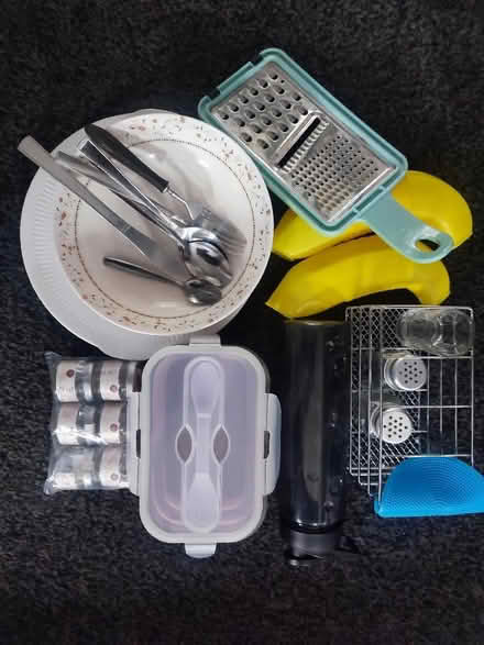 Photo of free Assorted Kitchen Items (Highfield HP2) #1