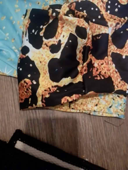 Photo of free A pair of legging pants prints (Ashhill walk Bd47jf) #4