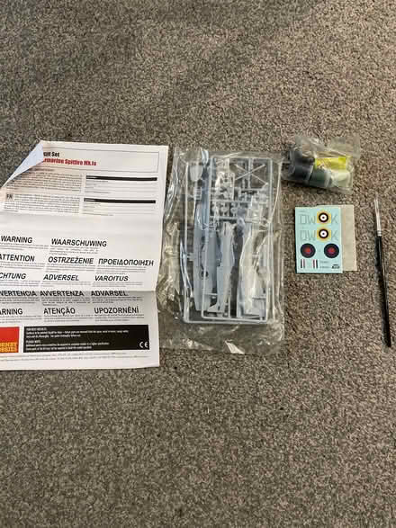 Photo of free Airfix spitfire (Torquay TQ2) #3