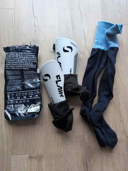 Photo of free S Football shin guards pads and socks (Battle TN33) #1