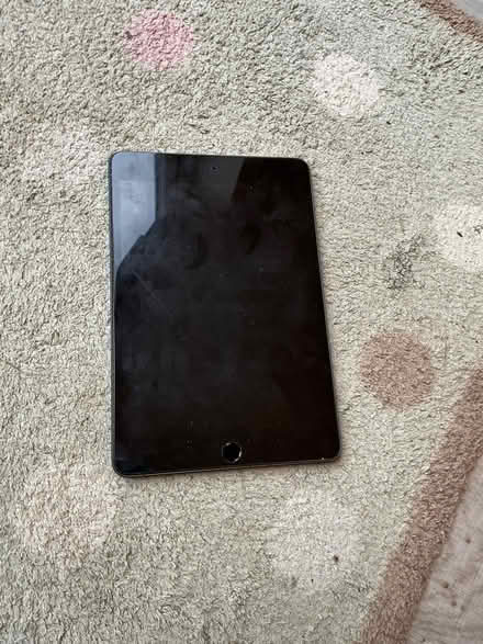Photo of free iPad mini (Penrith CA11) #2