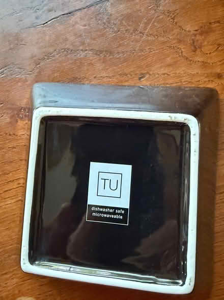 Photo of free 7 square black ceramic bowls and 3 white dinner plates (Old Road OX3) #4