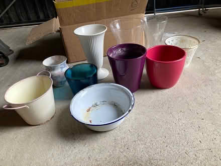 Photo of free Assorted Vases and pots (Wymondham NR18) #1