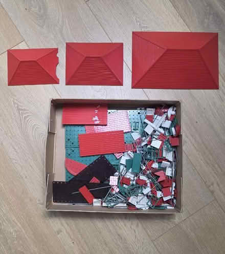 Photo of free Vintage Bayko building kit (Kingwood Common RG9) #2