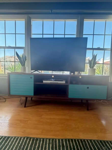 Photo of free Free estate sale (West Hollywood) #2