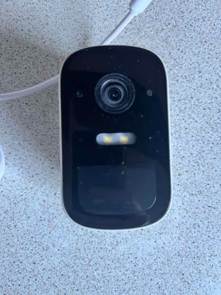 Photo of free EUFY 2C security camera *not fully working* (Ballynafoy BT6) #1