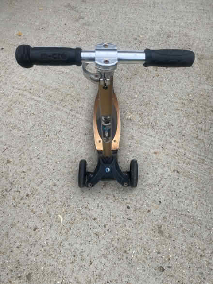 Photo of free Micro delux scooter (RH13 Horsham) #1