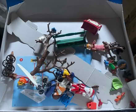Photo of free Play Mobil Christmas Set 4 (Wooburn Green HP10) #3