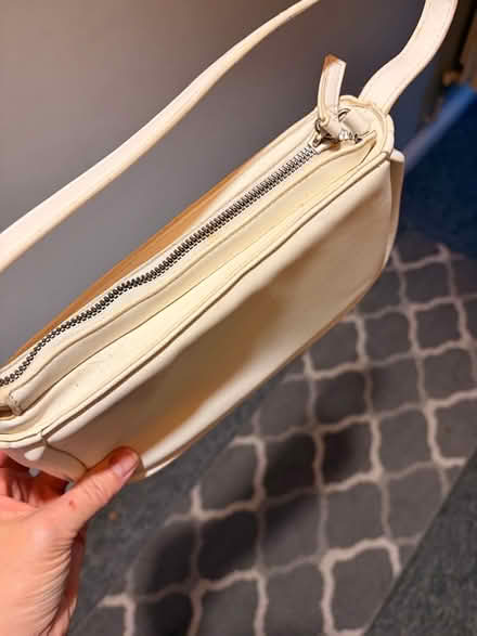 Photo of free Primark white handbag (Burgess Hill RH15) #2