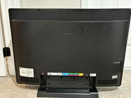 Photo of free Vizio TV (Fauquier County Warrenton) #2