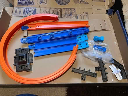 Photo of free Hot Wheels Track Builder System -Power Booster (Blairdaff AB51) #4