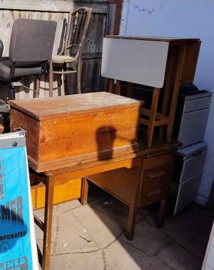 Photo of free Drop leaf table - small (Stretford M32) #1
