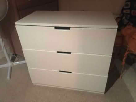 Photo of free White Ikea Chest of drawers (Chingford Mount E4) #1