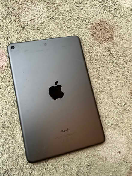 Photo of free iPad mini (Penrith CA11) #1