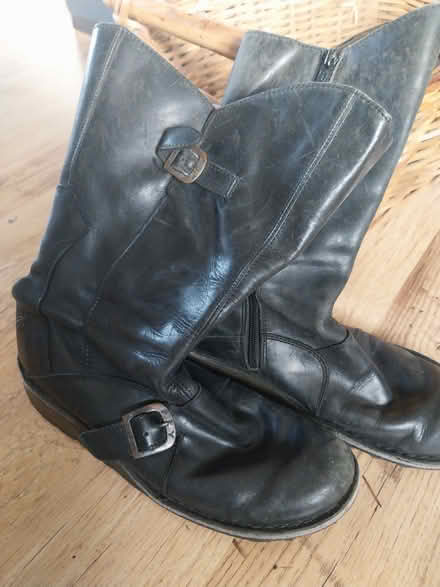 Photo of free Fly BLACK BOOTS (6) (Merseybank estate) #1