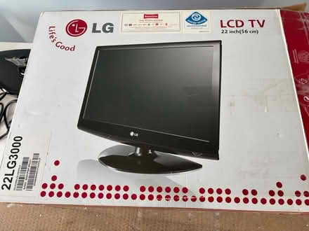 Photo of free LG tv 22 inch faulty switch (Bridlington) #2