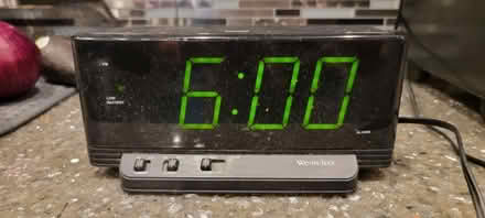 Photo of free Alarm clock (Shoreline and El Camino Real) #1