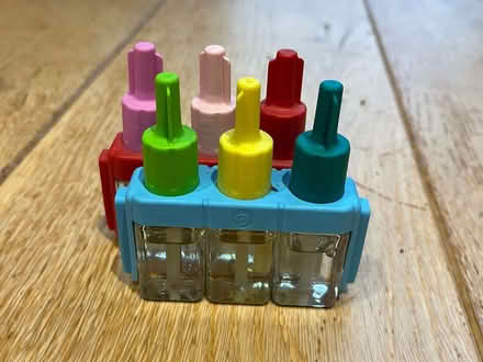 Photo of free Febreze Plug-In Air Freshener (Rotherhithe SE16) #3