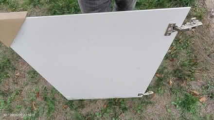 Photo of free Door for Kitchen wall unit (Tilehurst, Reading RG31) #2