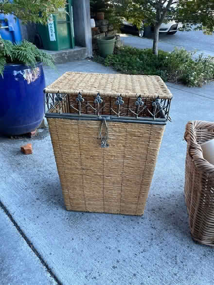 Photo of free Ottomans, baskets (Phinney Ridge) #3