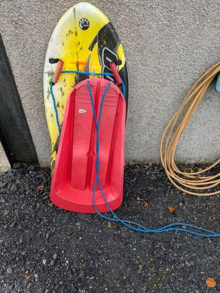 Photo of free Snow sledges (Old Rayne AB51) #1