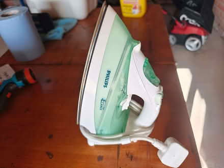 Photo of free Steam iron (Kirkcaldy KY2) #2