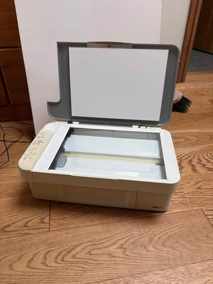 Photo of free Printer / Scanner (Sutton Pools OX14) #2