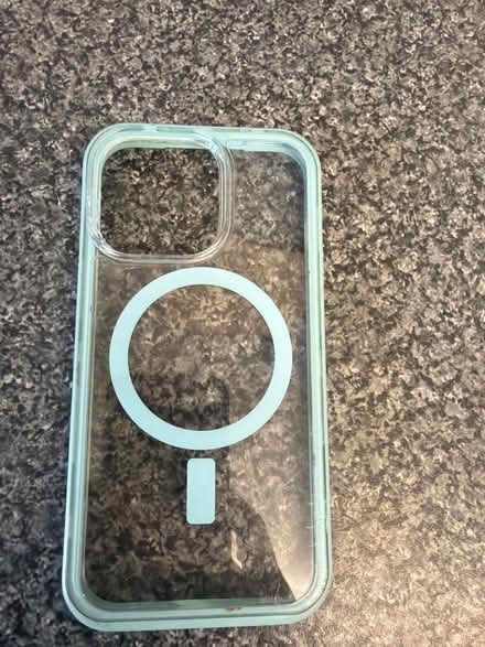 Photo of free I phone case (13 pro I think) magnetic (Weston BA1) #1