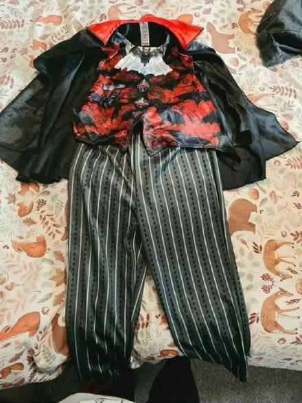 Photo of free Kids vampire fancy dress (Bellingham SE6) #1