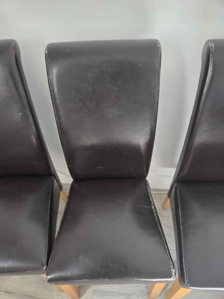 Photo of free Dining chairs x4 (Farnborough GU14) #3