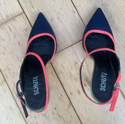 Photo of free 2 pairs of Heels, size 37 (Halewood L26) #2