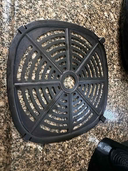 Photo of free Air Fryer (Sanderstead CR2) #3