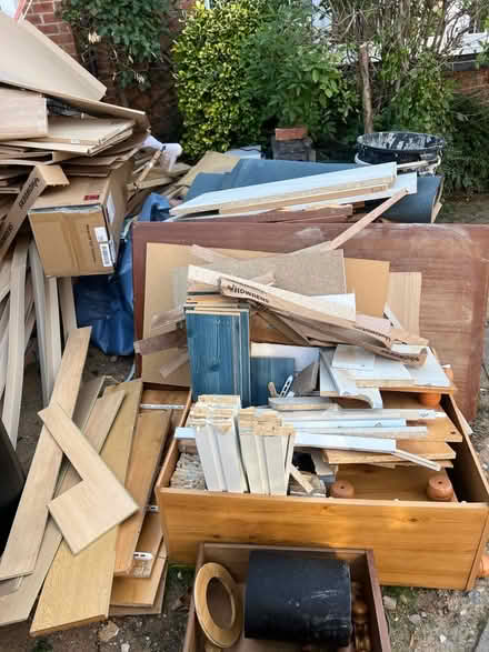 Photo of free Random wood pieces and kitchen worktop (Nanpantan LE11) #1
