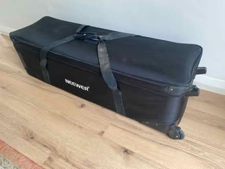Photo of free Storage bag (Surbiton KT5) #3