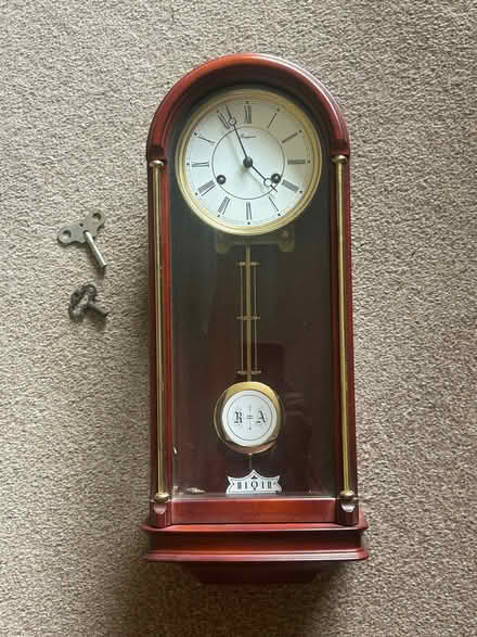 Photo of free Wall clock - not ticking! (Colehill BH21) #1