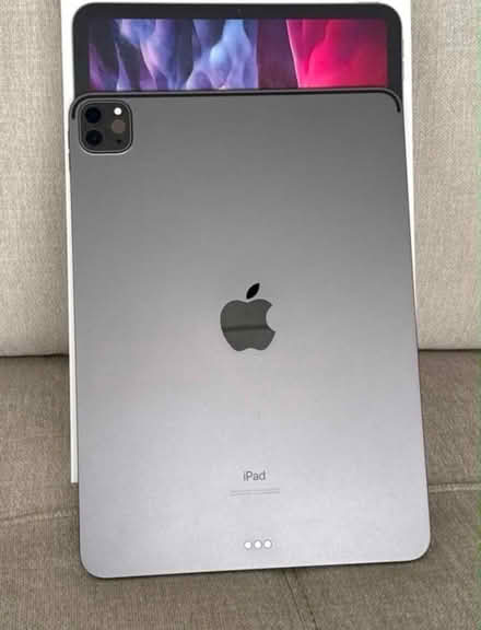 Photo of free Apple iPad pro (Atlanta) #1