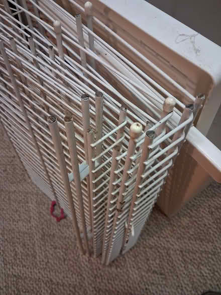 Photo of free short lengths of wire shelving (Wallingford) #1