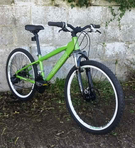 Photo of free SMALL BIKE : Before you reply please read the whole post (Whitehawk BN2) #2