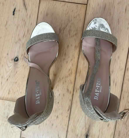 Photo of free 2 pairs of Heels, size 37 (Halewood L26) #3