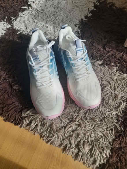 Photo of free womens trainers (Oakridge RG21) #1