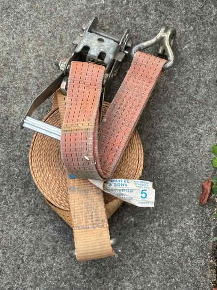 Photo of free 5 tonne ratchet straps (Stanley PH1) #3