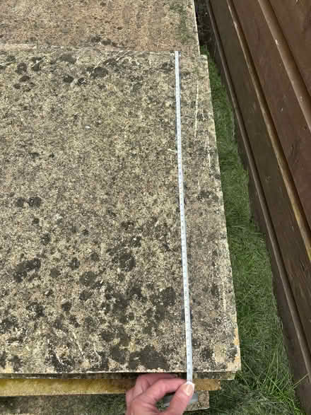 Photo of free Paving slabs 60 cm x 60 cm x 4 cm / 600 mm x 600 mm x 40 mm (Rodbourne SN2) #2