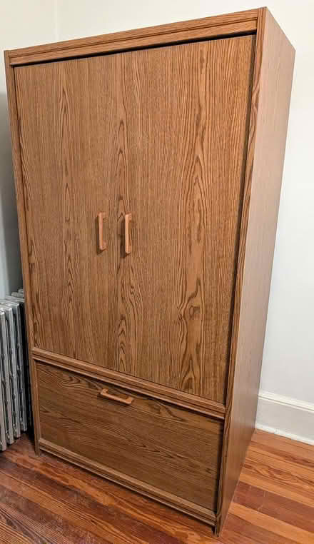 Photo of free free-standing wardrobe (Anna st in Teaneck) #1
