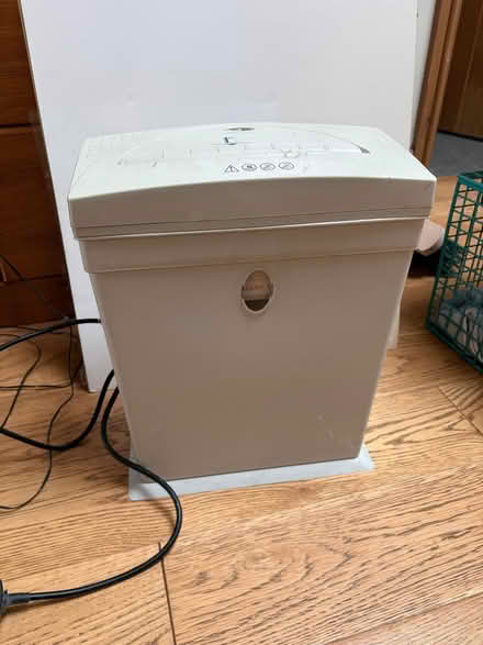 Photo of free Shredder (Sutton Pools OX14) #1