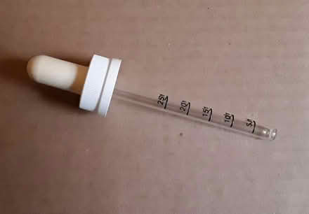 Photo of free measuring dropper (Ballard) #1