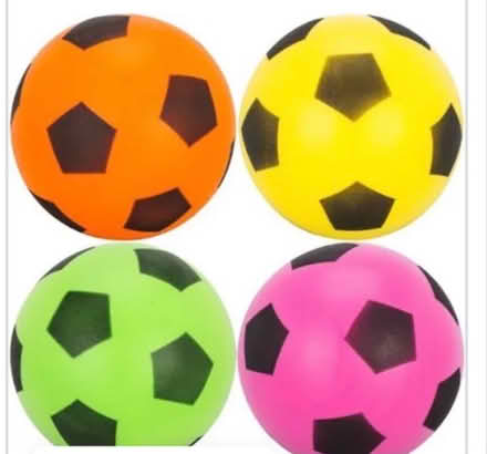 Photo of Spare football or similar (gu12) #1