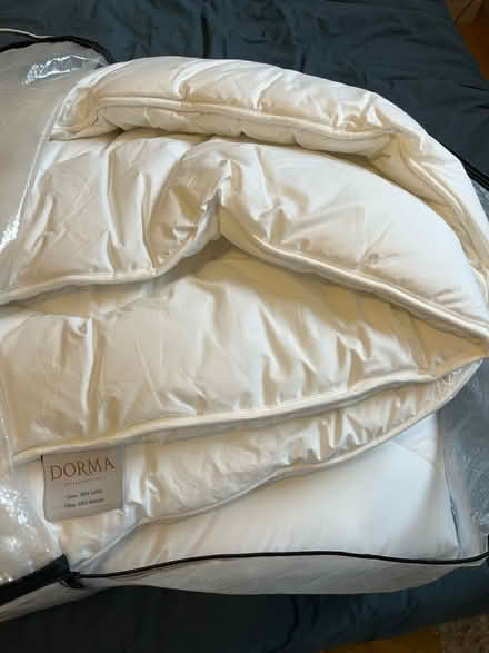 Photo of free 13.5tog single duvet (Brookvale, RG21) #1